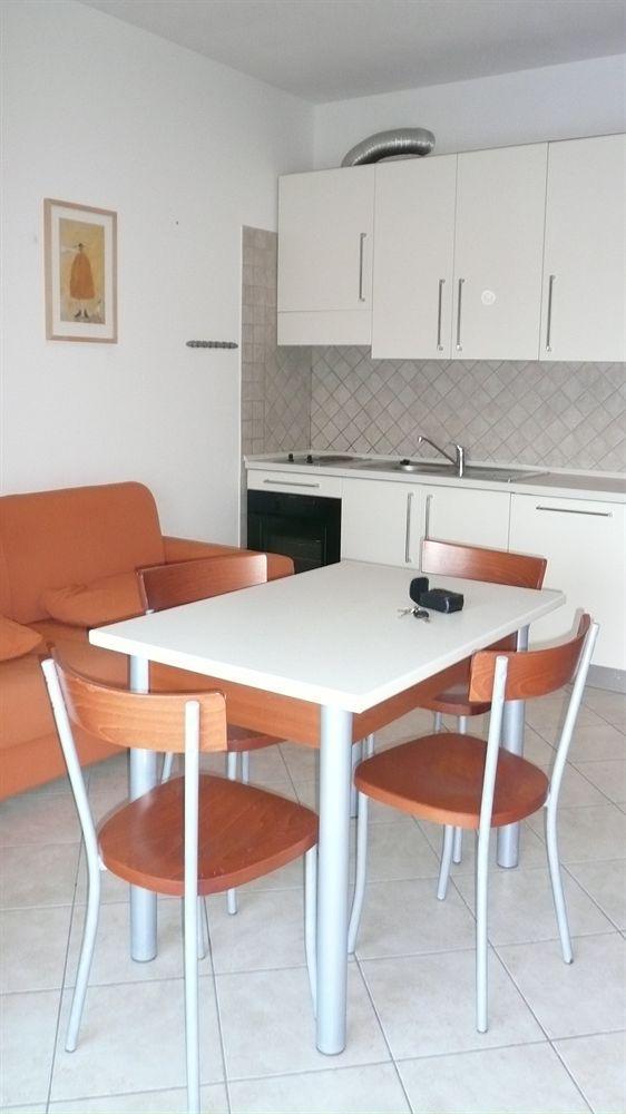 Residence Moderno Lido Di Savio Eksteriør bilde